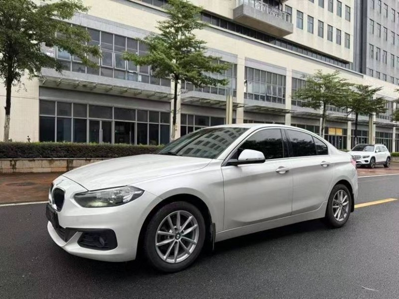 东莞18年宝马1系3