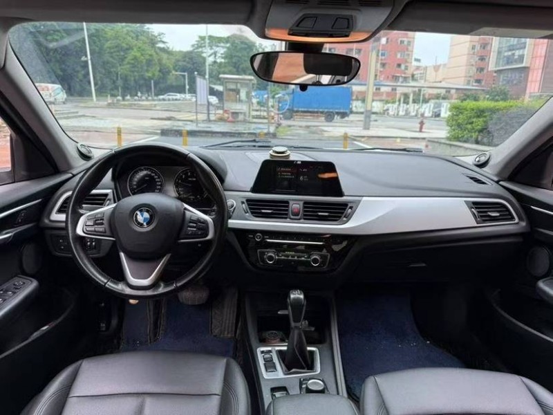 东莞18年宝马1系4