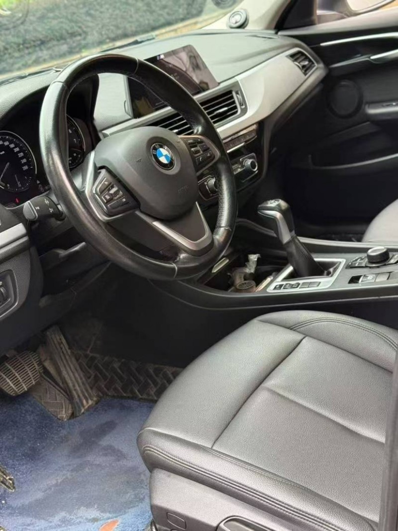 东莞18年宝马1系5