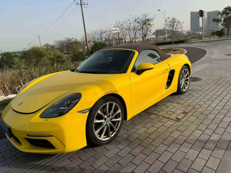 紹興20年保時捷7182