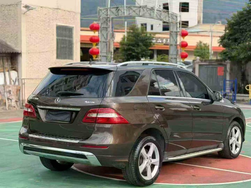 江门15年奔驰ML7