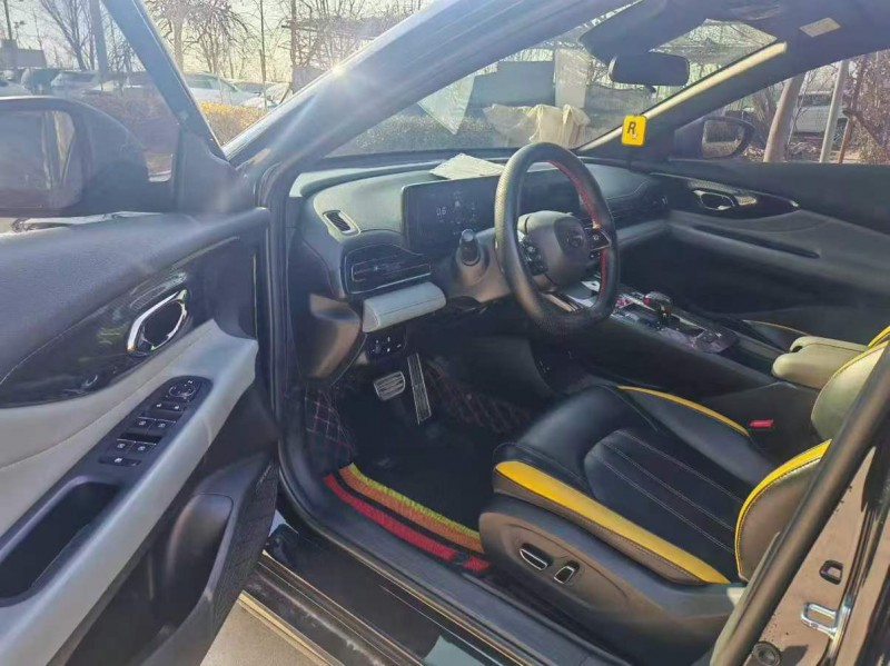 保定23年传祺影豹5