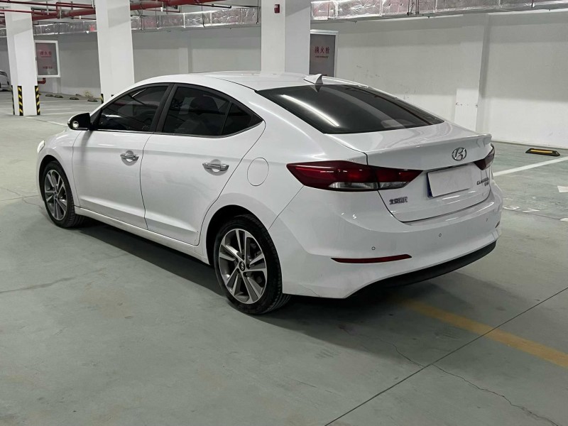 宿遷19年現代領動8