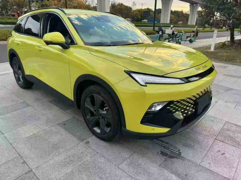 嘉兴23年北汽制造魔方3