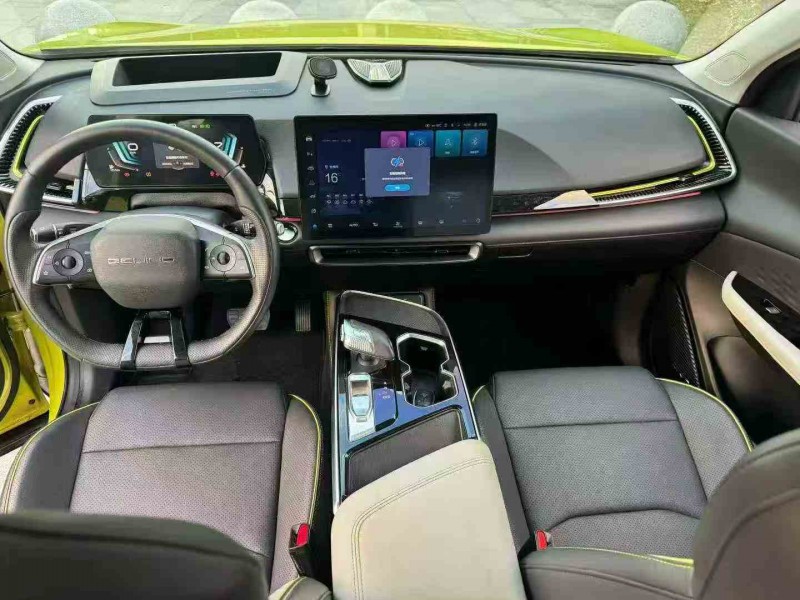 嘉兴23年北汽制造魔方6