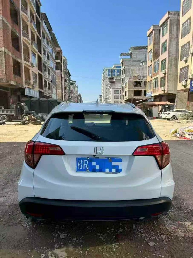 贵港19年本田缤智9