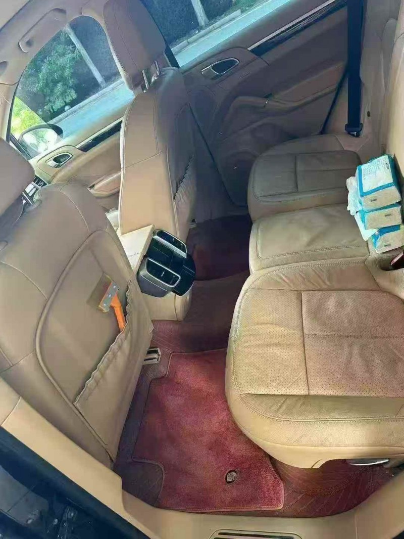 張家口13年保時捷卡宴5