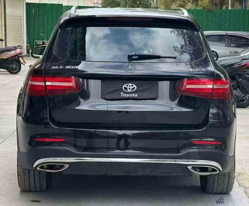 南平17年奔驰GLC7