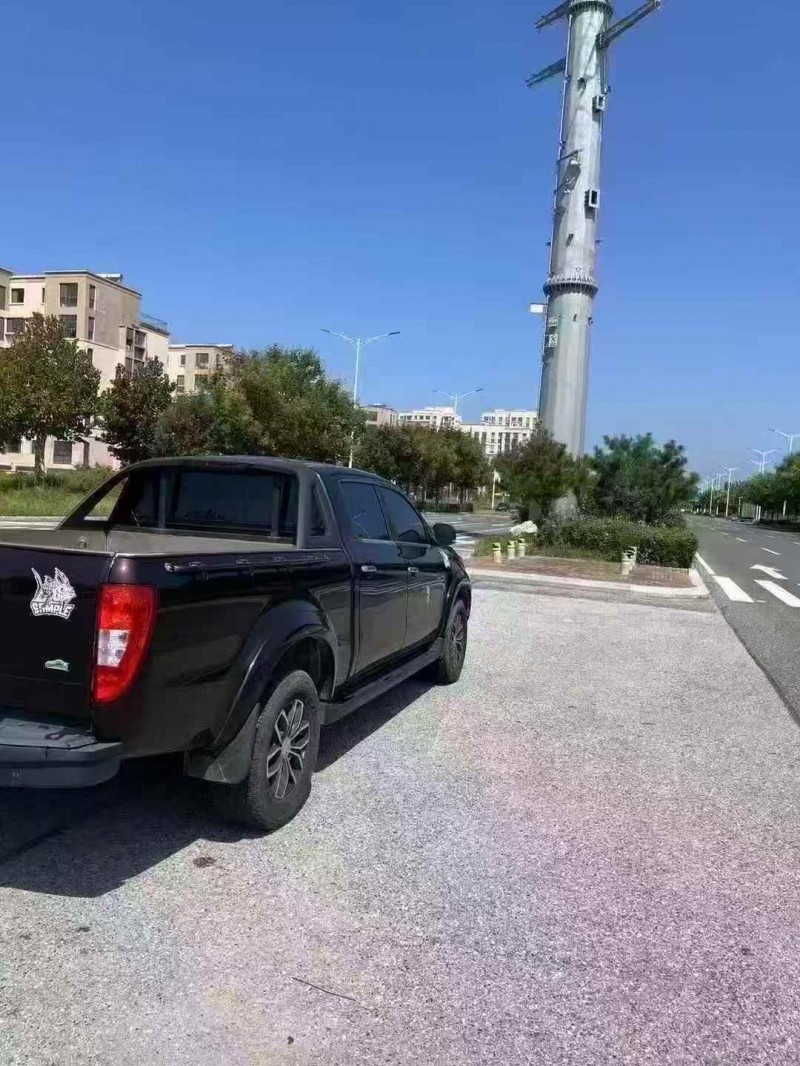 济宁23年江铃域虎7