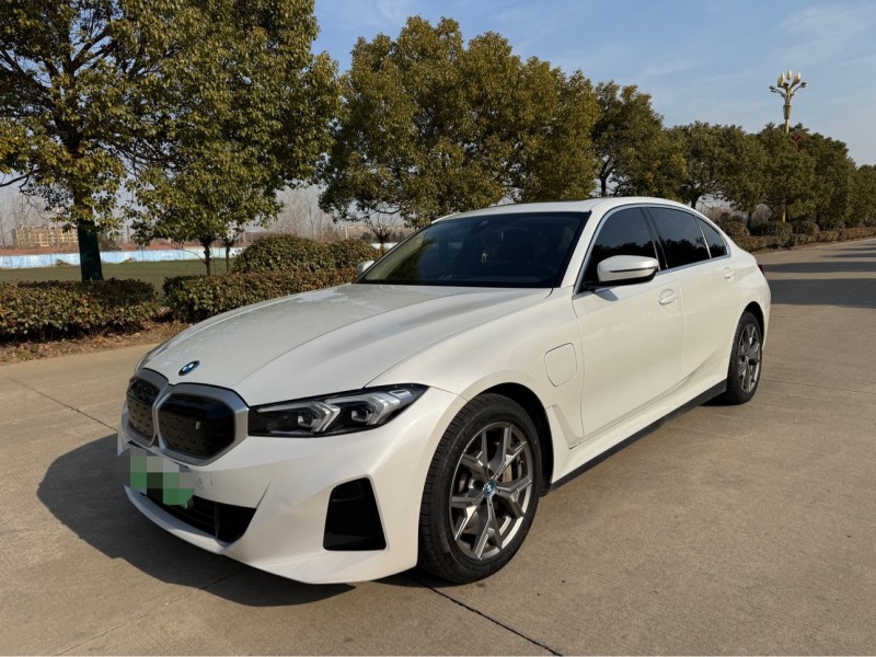 盐城23年宝马I32