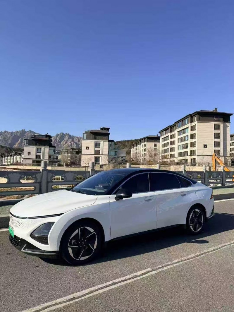 青岛24年五菱汽车星光3