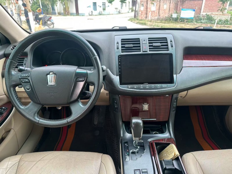 湛江11年丰田皇冠4