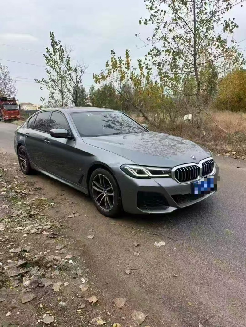 青岛21年宝马5系3