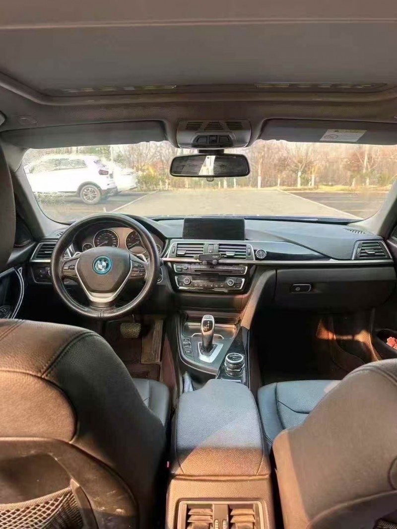 青岛17年宝马3系6