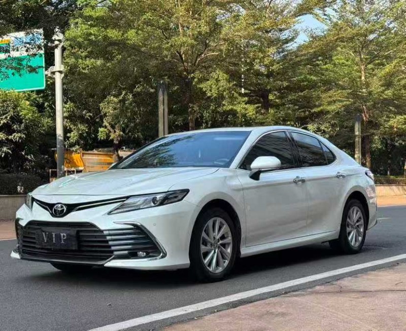 东莞21年丰田凯美瑞2