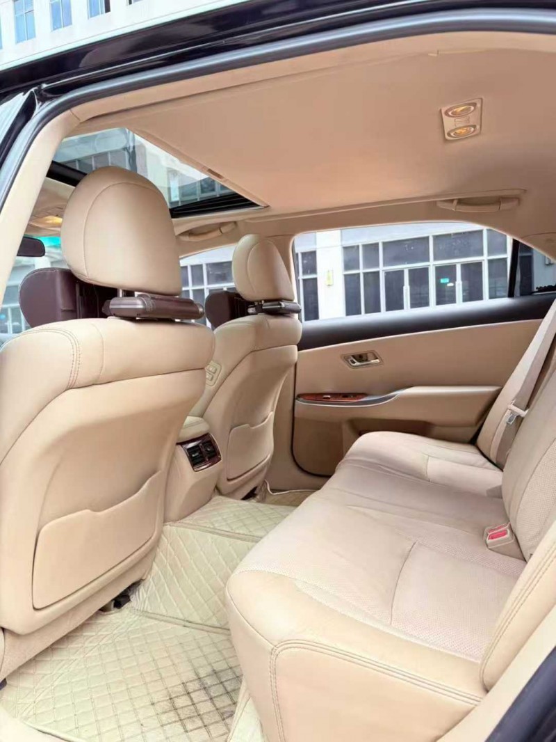 东莞15年丰田皇冠8