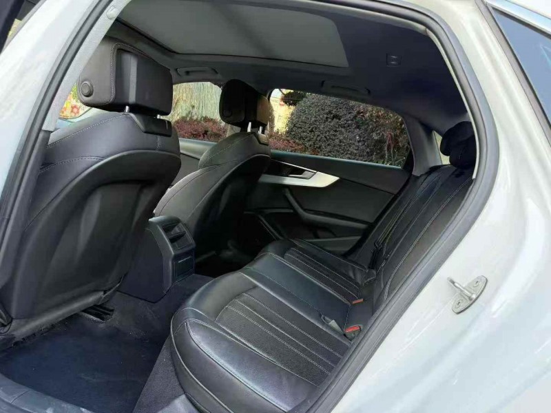 湖州22年奥迪A4L6