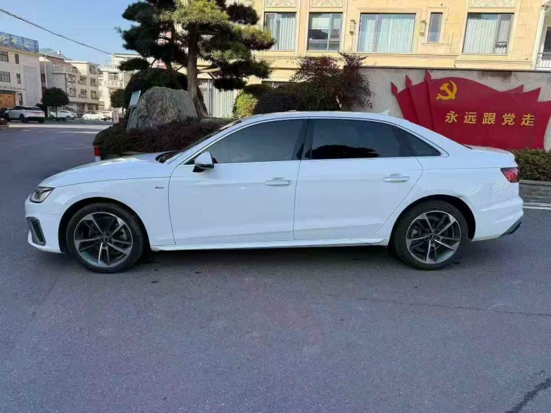 湖州22年奥迪A4L8