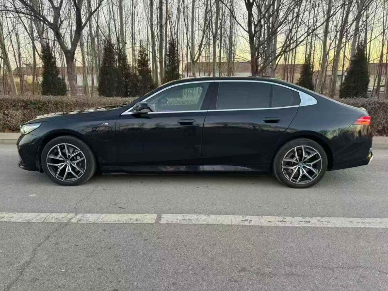 烟台24年宝马I58