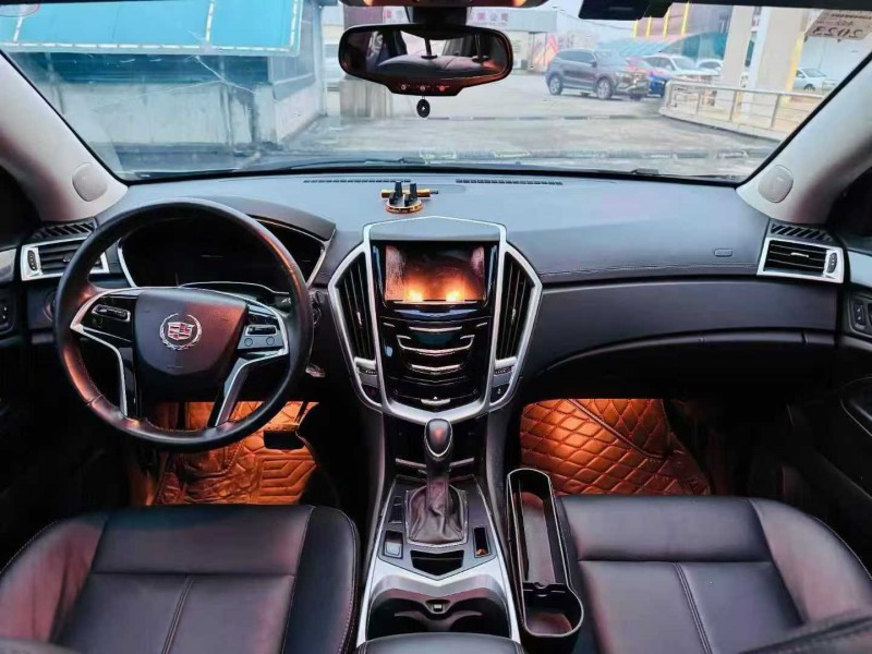 东莞15年凯迪拉克SRX5