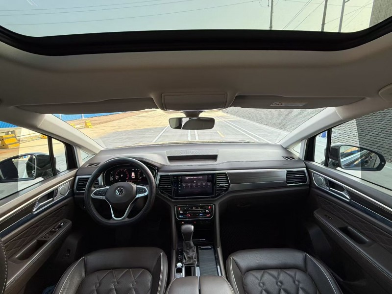 青岛21年大众威然4