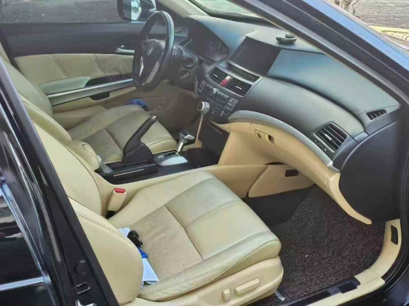 东营13年本田歌诗图4