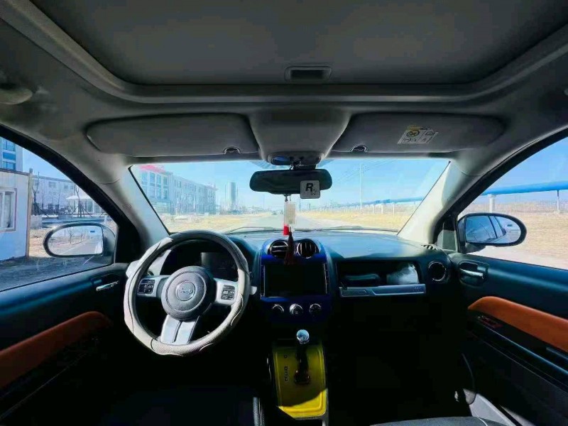 枣庄14年Jeep指南者5