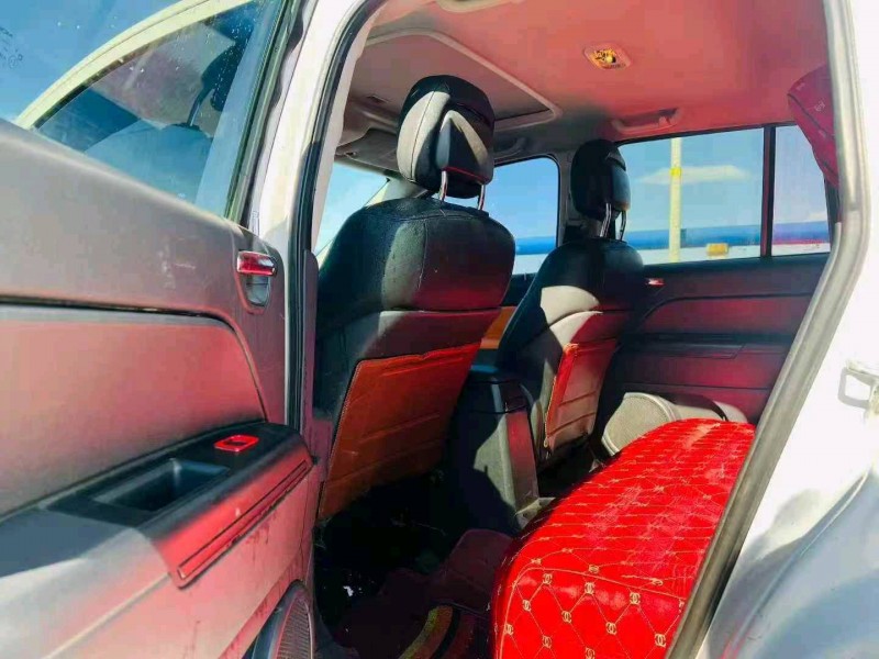 枣庄14年Jeep指南者6