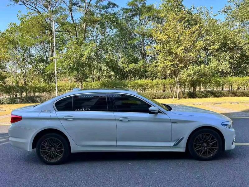 广州19年宝马5系6