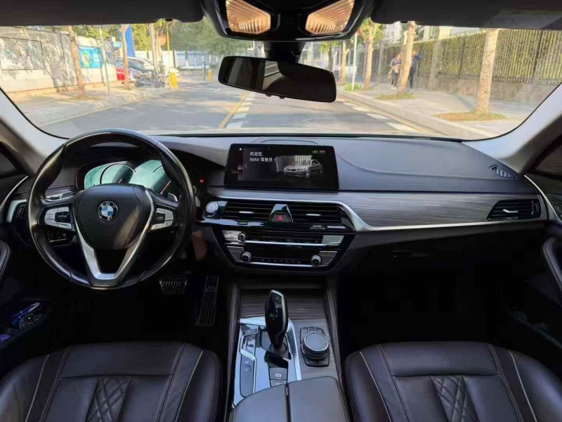 深圳18年宝马5系5