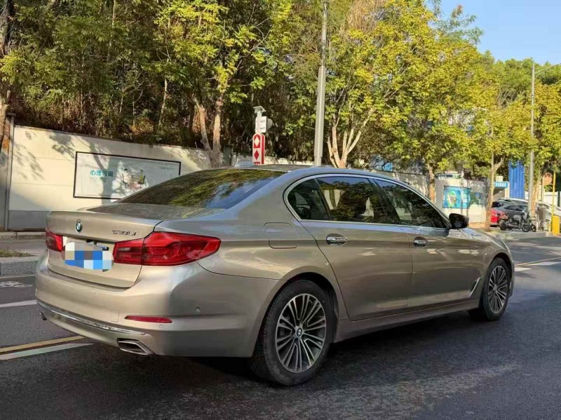 深圳18年宝马5系7