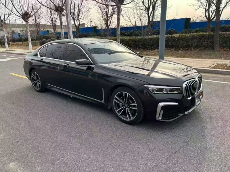 徐州19年宝马7系3