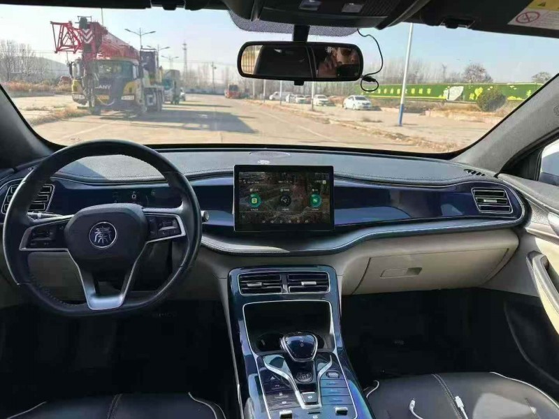 泰安23年比亚迪秦9