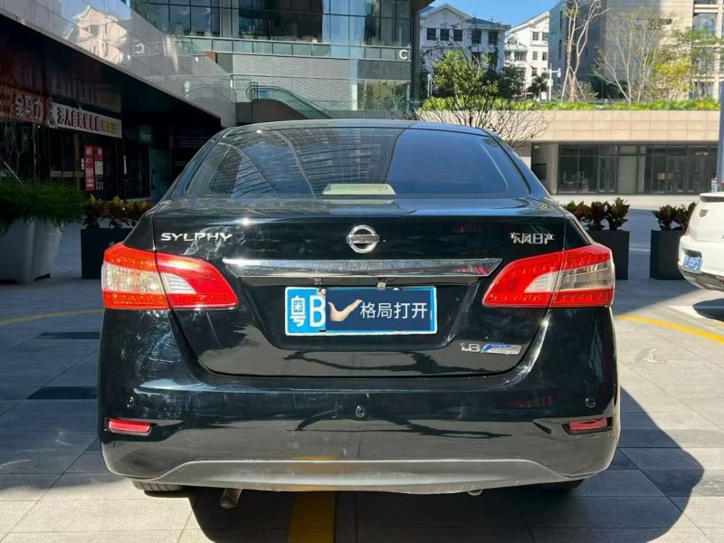 深圳13年日产轩逸8