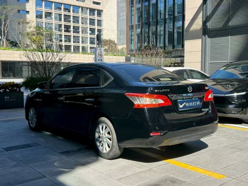 深圳13年日产轩逸9