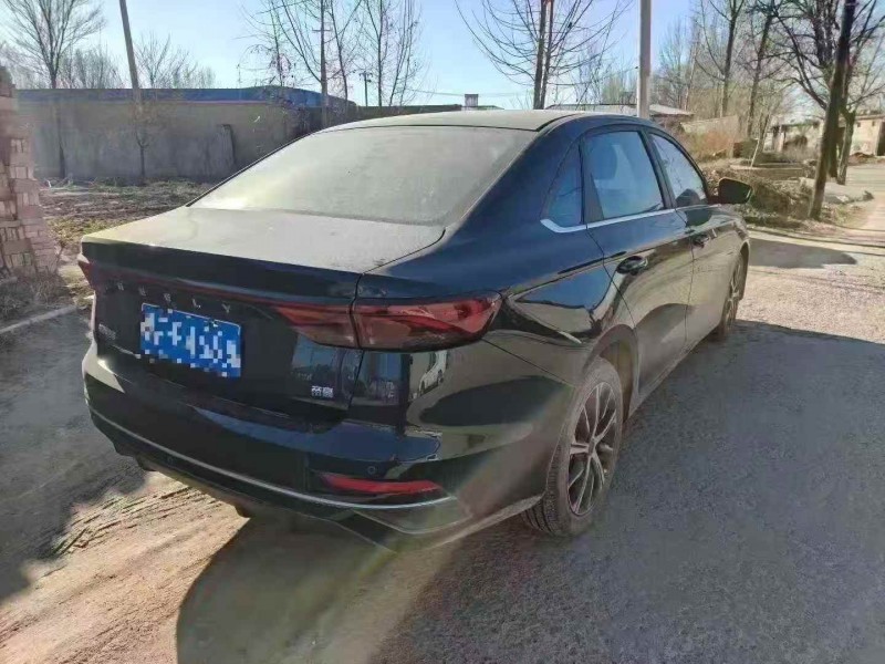 秦皇島22年吉利帝豪8