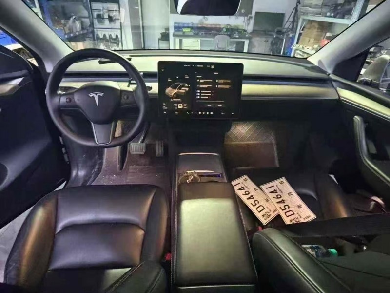 南昌23年特斯拉MODEL Y5