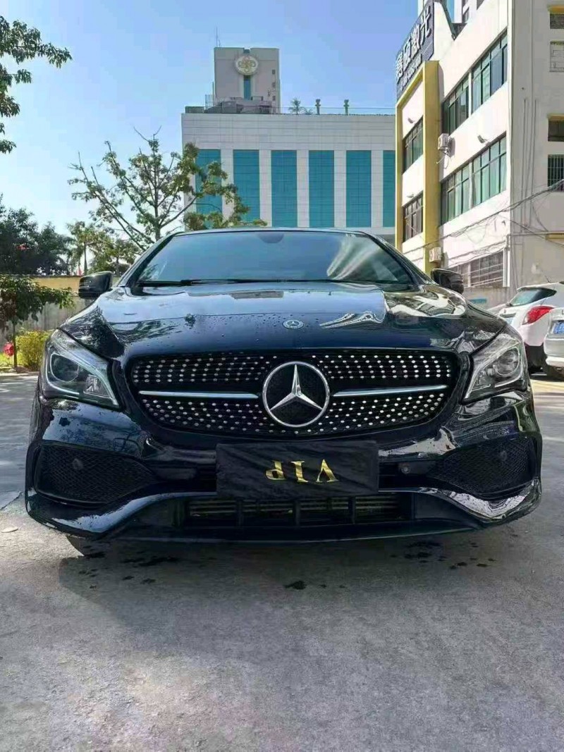 广州18年奔驰CLA1