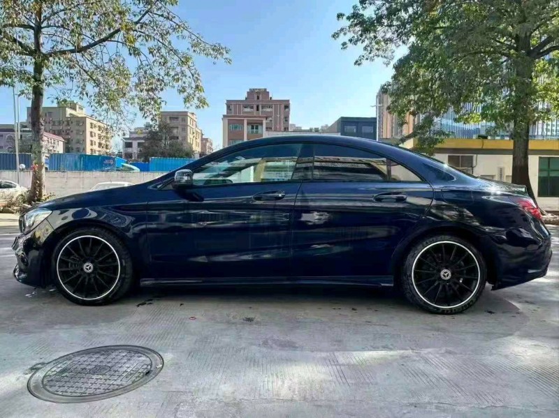 广州18年奔驰CLA8