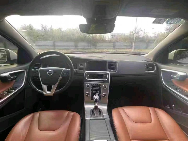 广州18年沃尔沃S60L4