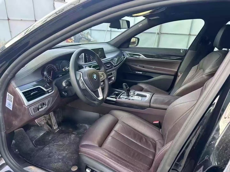 青岛18年宝马7系3