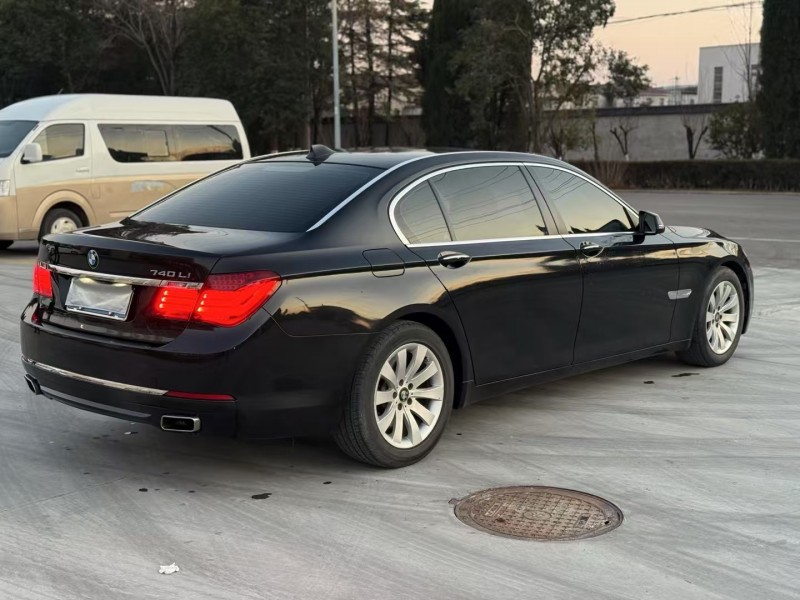 徐州14年宝马7系7