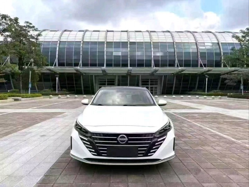 福州23年日产天籁1