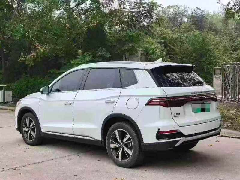 焦作23年比亚迪宋8