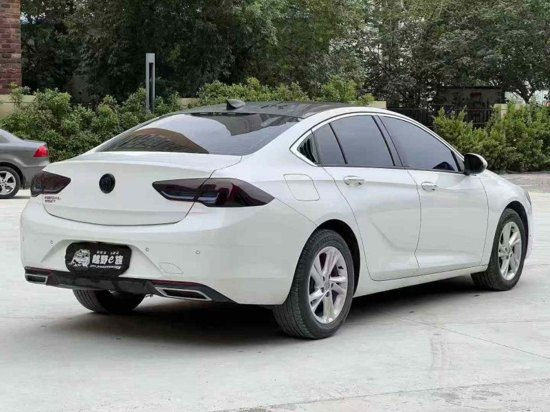 郑州23年别克君威7