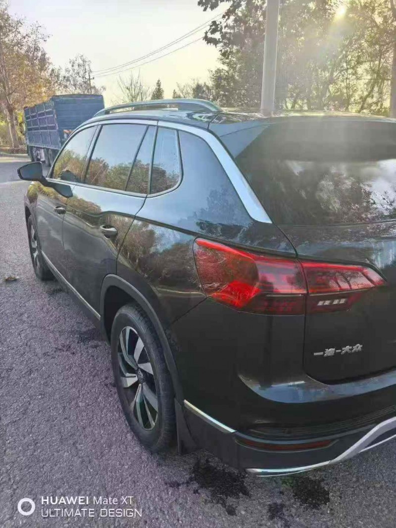 潍坊20年大众探岳8