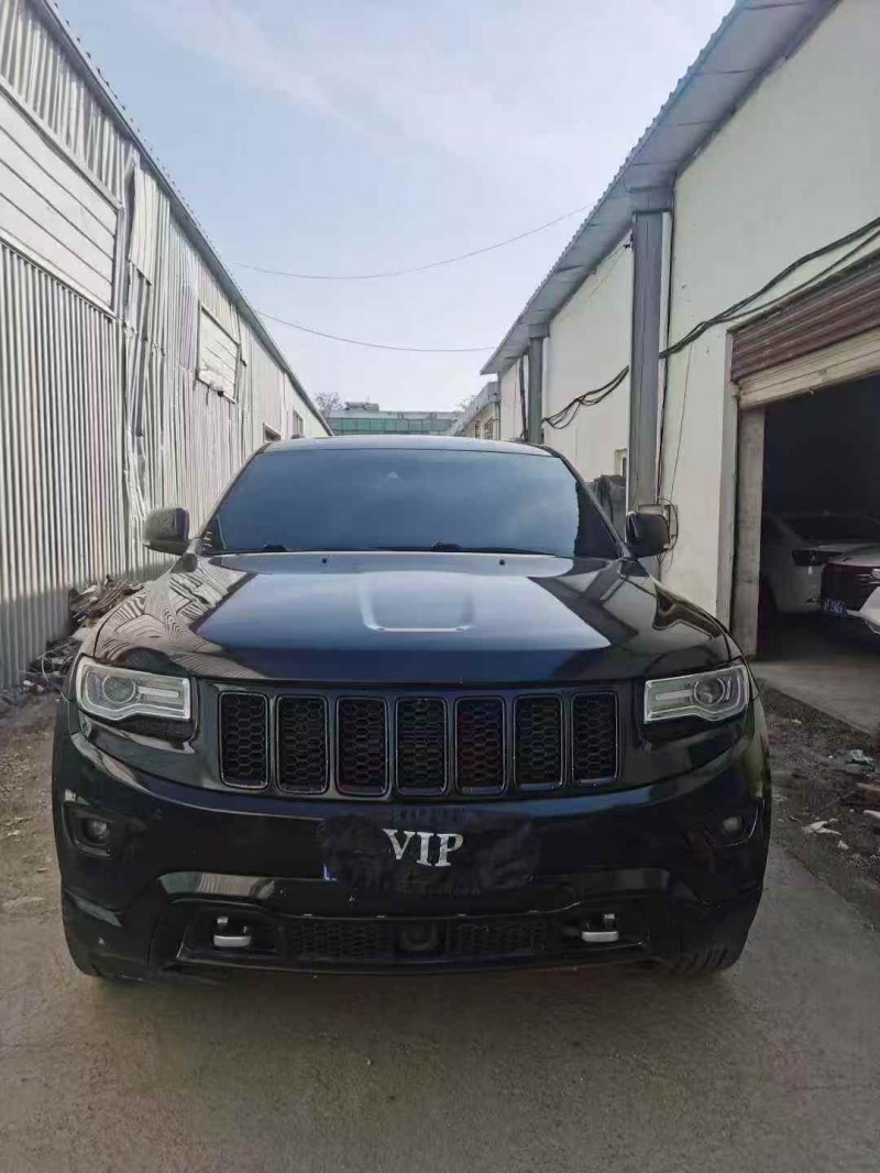 常州16年Jeep大切诺基1