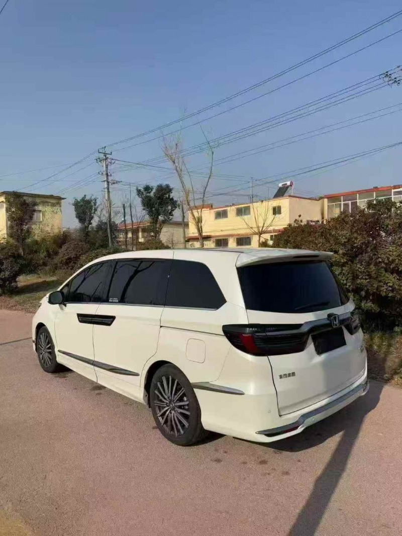 潍坊22年本田艾力绅8