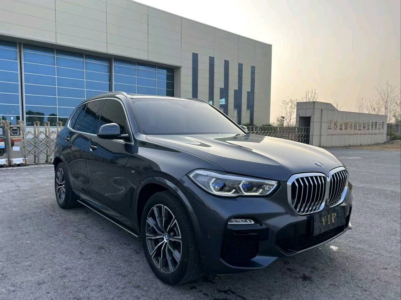 盐城19年宝马X52