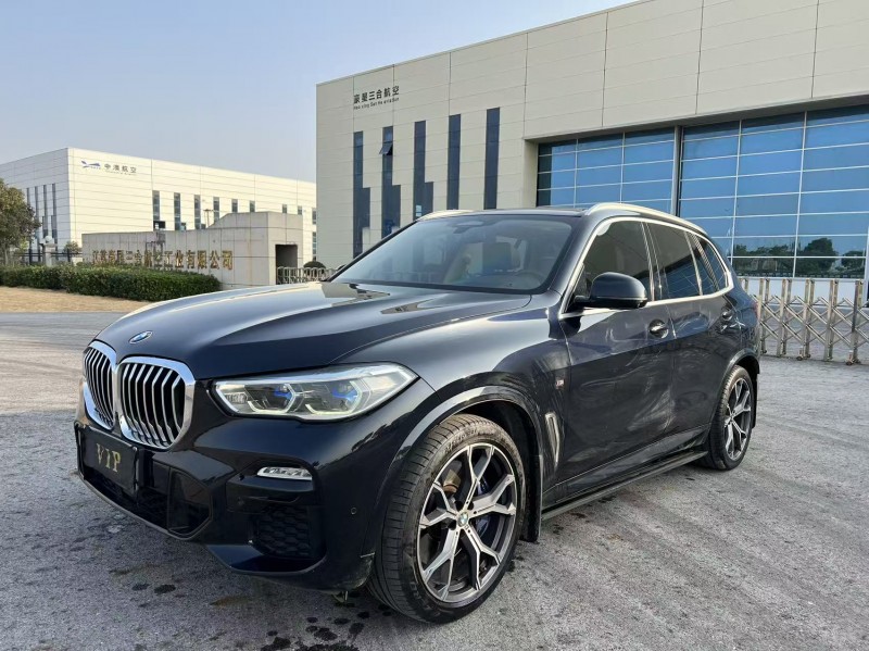 盐城19年宝马X58